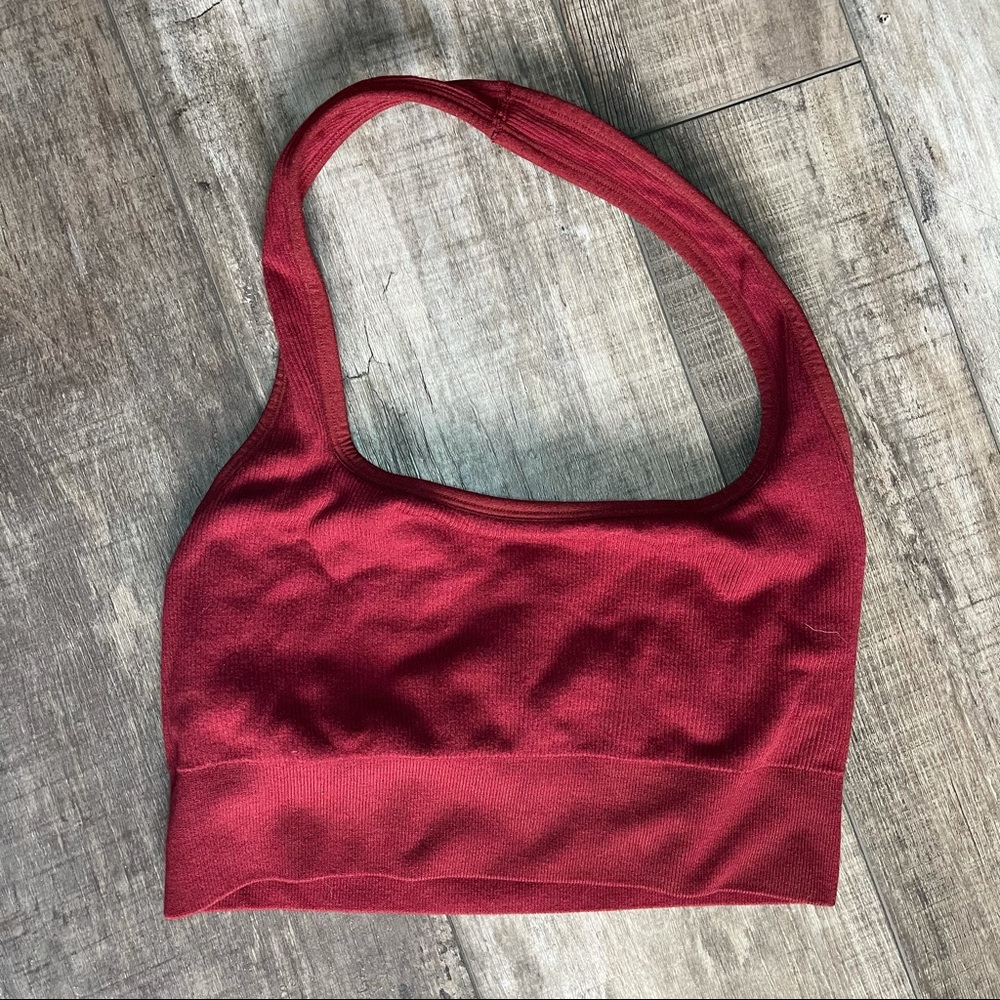 Fabletics Maroon Seamless Sports Bra